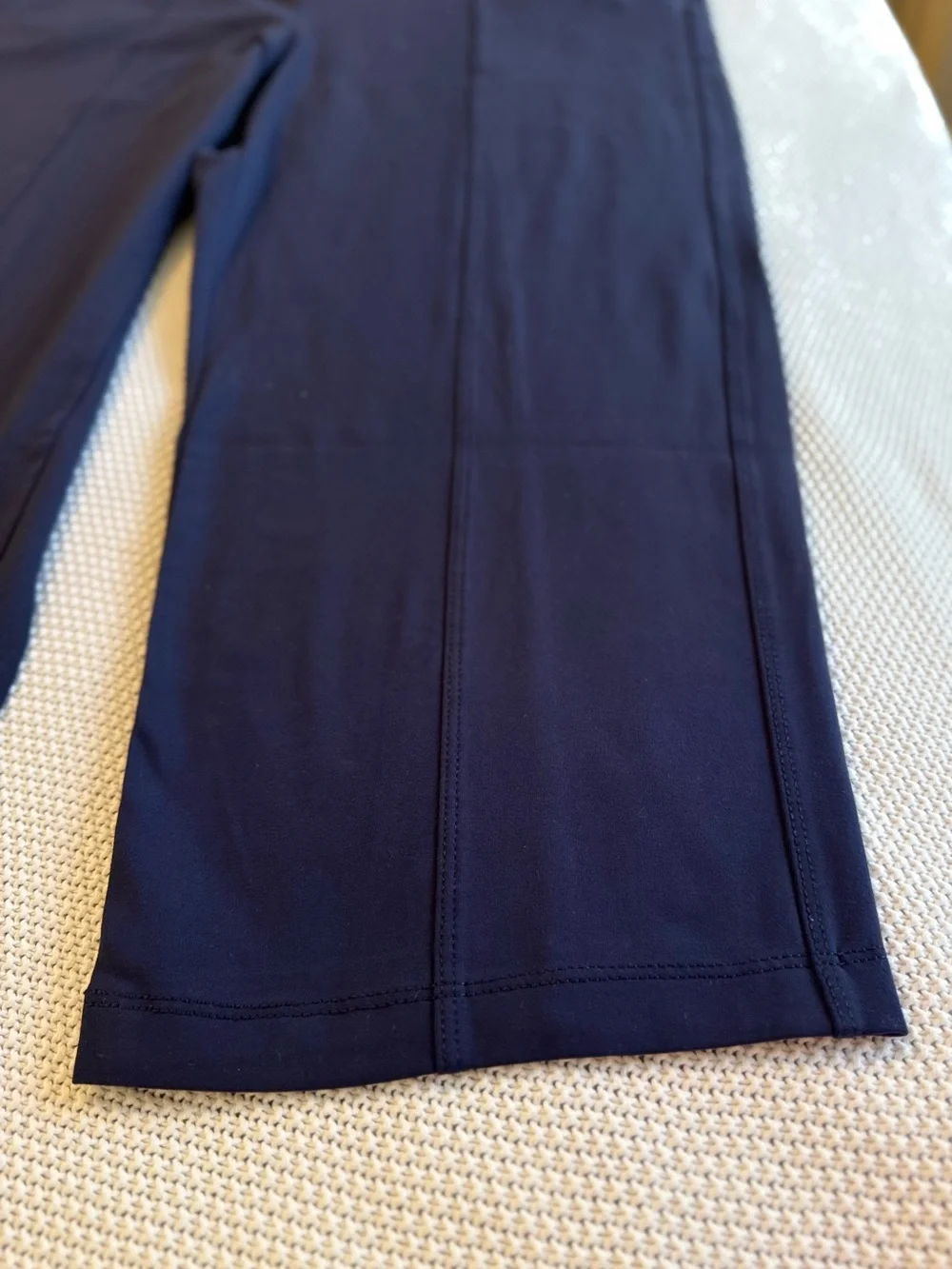 CHICO’S ZENERGY Knit Navy Blue Pull-On Straight-Leg Knit Ankle Pants — #159 LHP